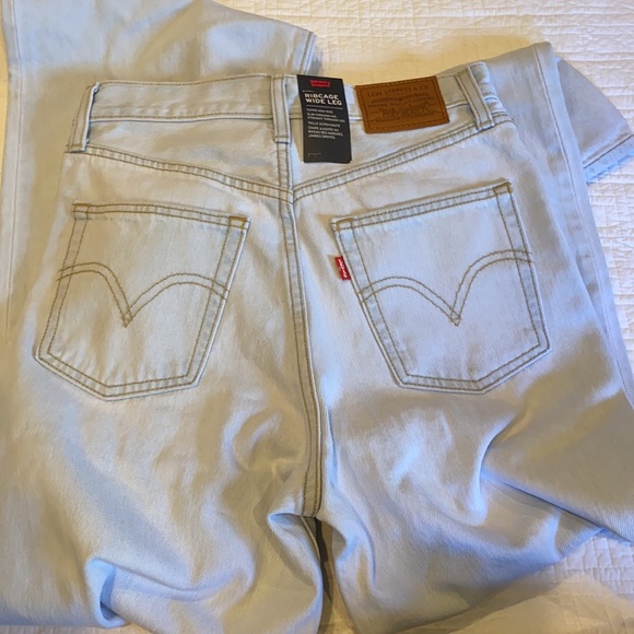 NWT LEVIS ribcage wide leg light wash jeans - Picture 8 of 14
